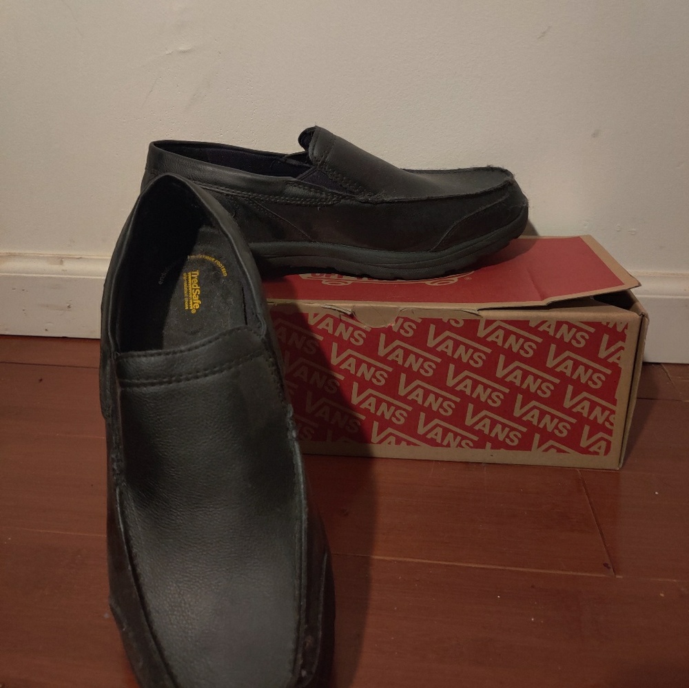 Work shoes